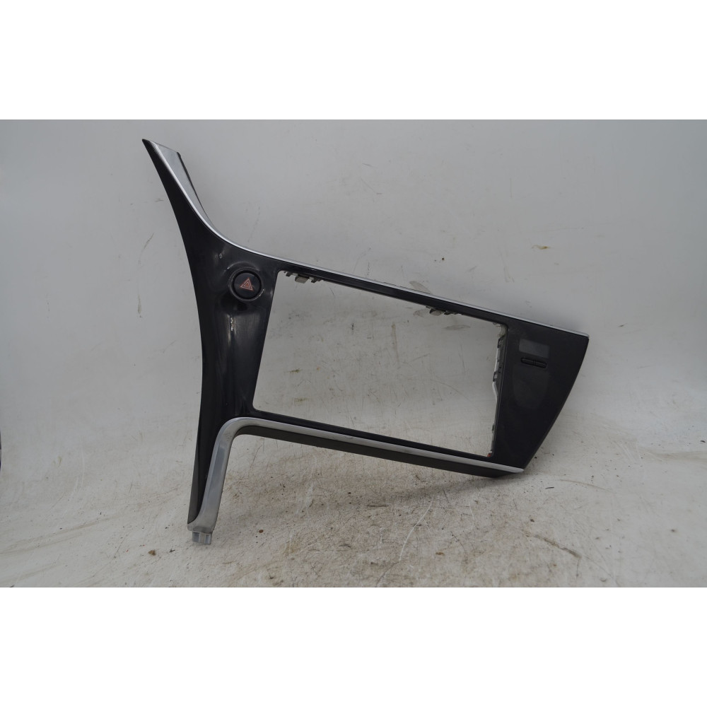 Mascherina Console Centrale Toyota Auris dal 2012 al 2016 Cod 5540502870  1790065008477