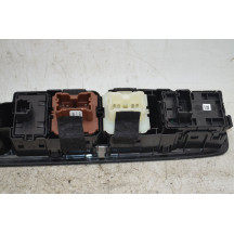 Pulsantiera Alzacristalli Anteriore SX Dacia Sandero Stepway III Dal 2020 al 2024 Cod 254114238R  1790070419183