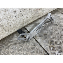 Staffa pedana poggiapiedi Passeggero Sinistra Sx Kawasaki KLE 500 Dal 1991 al 2006  1790173763473