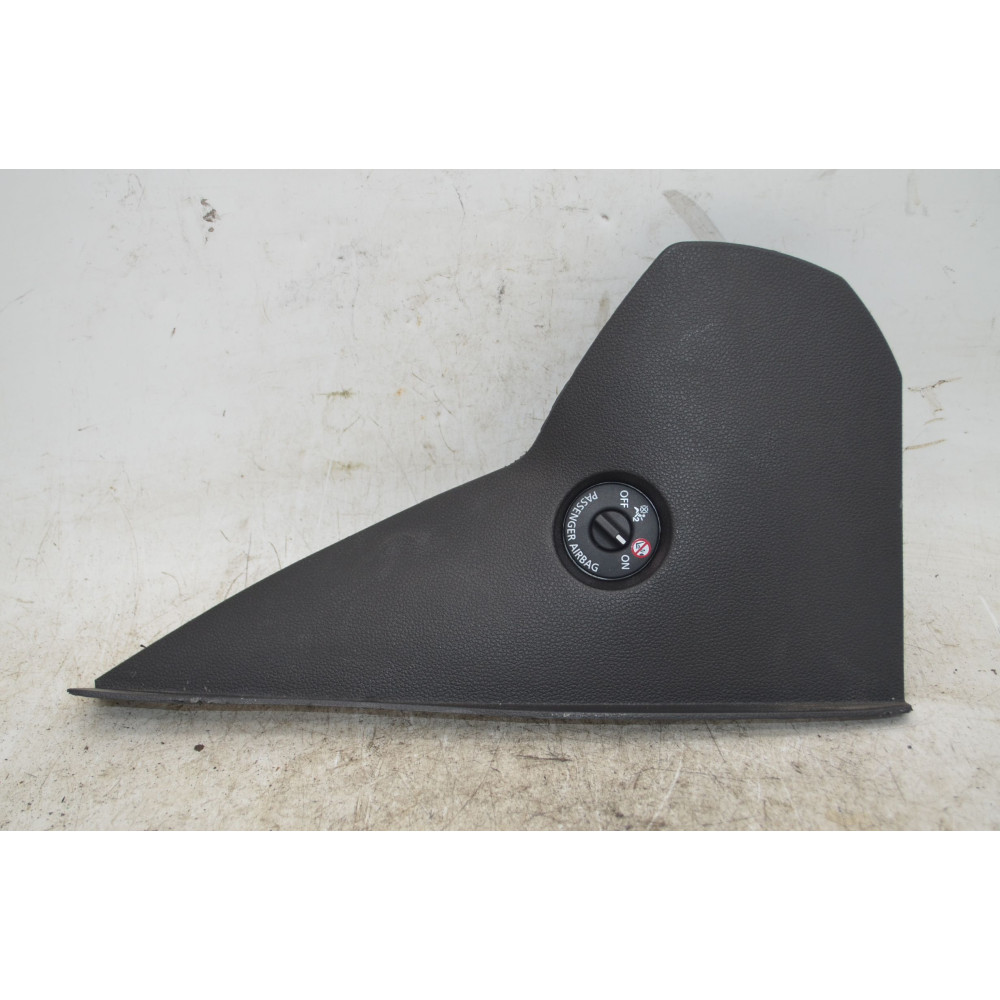 Copertura Laterale DX Cruscotto + Pulsante Airbag Passeggero Dacia Sandero III dal 2021 in poi Cod 689205095R  1790585448746