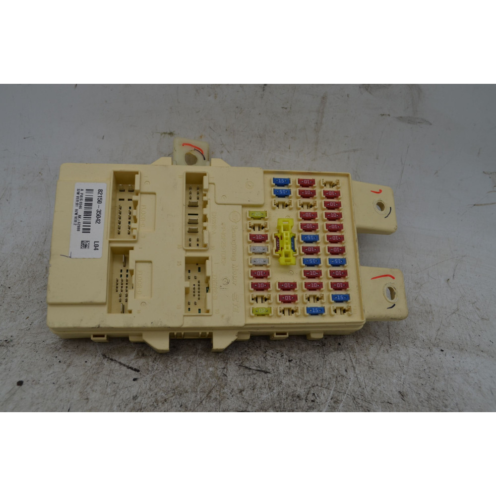 Scatola dei fusibili SsangYong Tivoli Dal 205 al 2018 Cod 82150-35042  1790602327443
