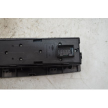 Pulsantiera Alzacristallo Anteriore SX DR 5 Dal 2020 in poi Cod T11-3746130ab  1790606284551