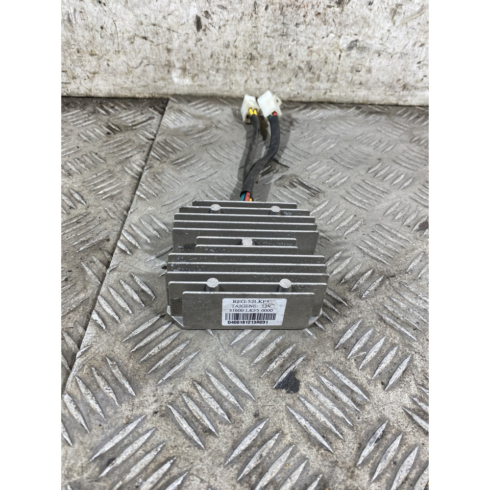 Regolatore Di Tensione Kymco Xciting 400 S Dal 2019 al 2024 Cod 31600-LKF5-0000  1791209060726